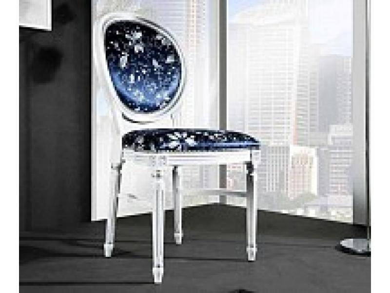 стул p66 белый с патиной и серебряными деталями / ткань uph gene 3057 light blue в Бийске