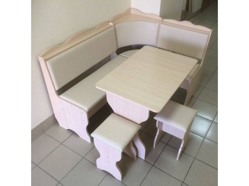 кухонный уголок миссия, дуб выбеленный, к/з молочный в Бийске