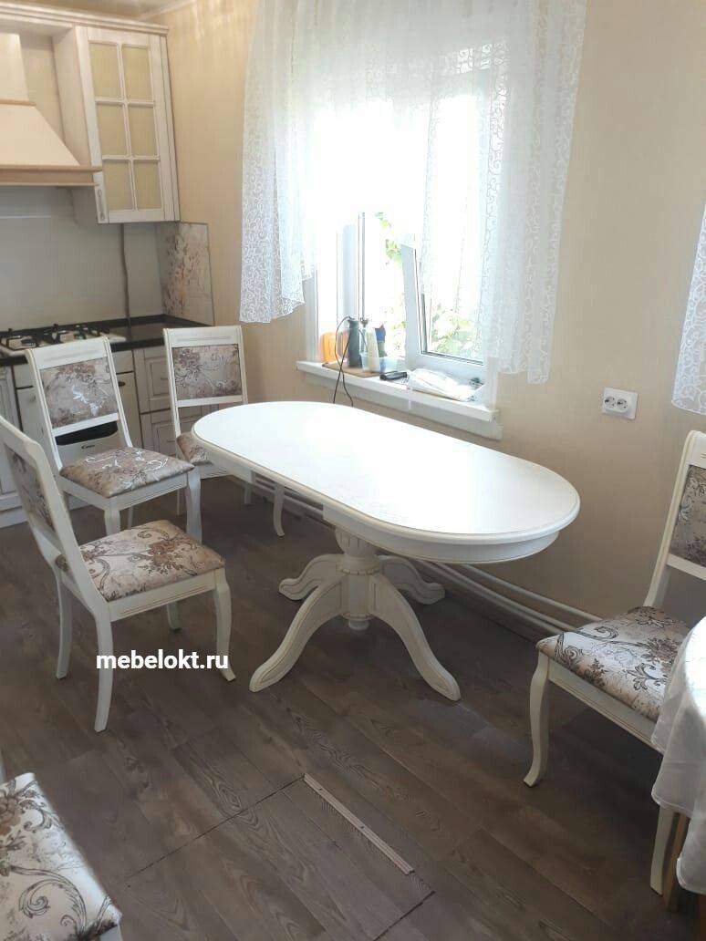 стол из массива в Бийске