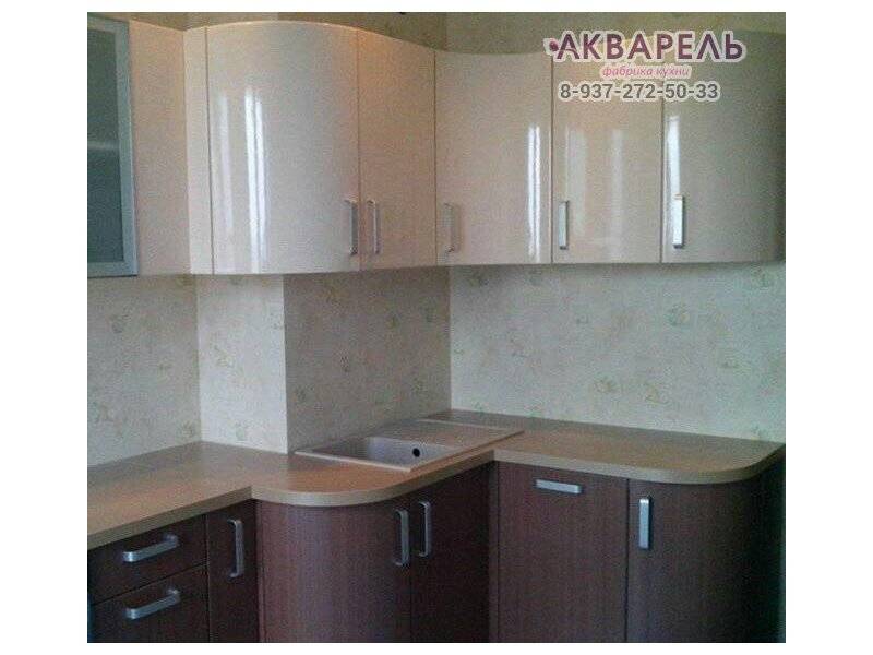 угловая кухня в пластике в Бийске