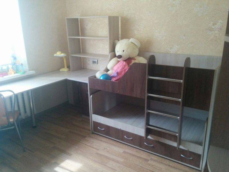 детская с рабочим столом в Бийске