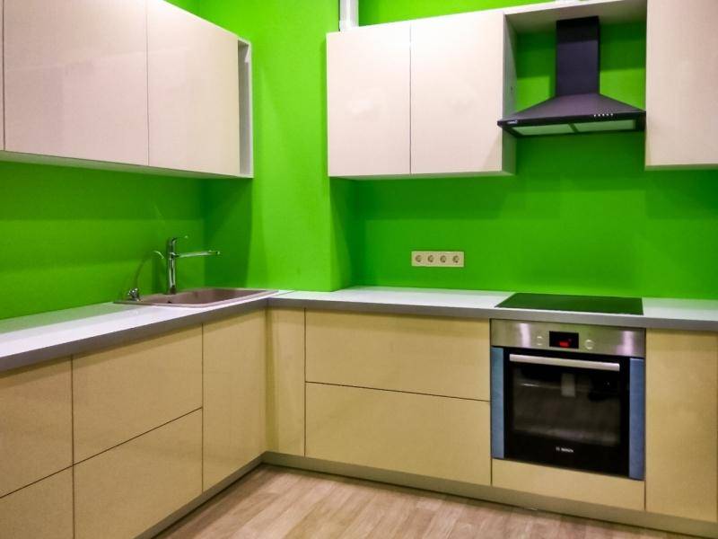угловая кухня в Бийске