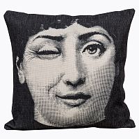 арт-подушка намек fornasetti в Бийске
