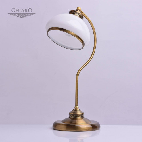 настольная лампа chiaro аманда 481031301 в Бийске
