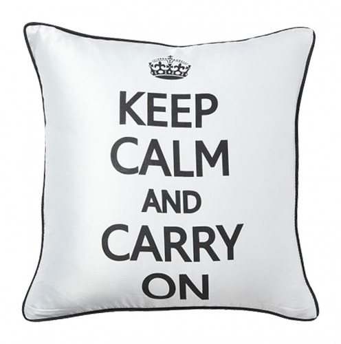 подушка с надписью keep calm and carry on в Бийске