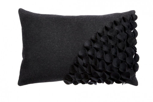 подушка с объемным узором alicia dark gray в Бийске